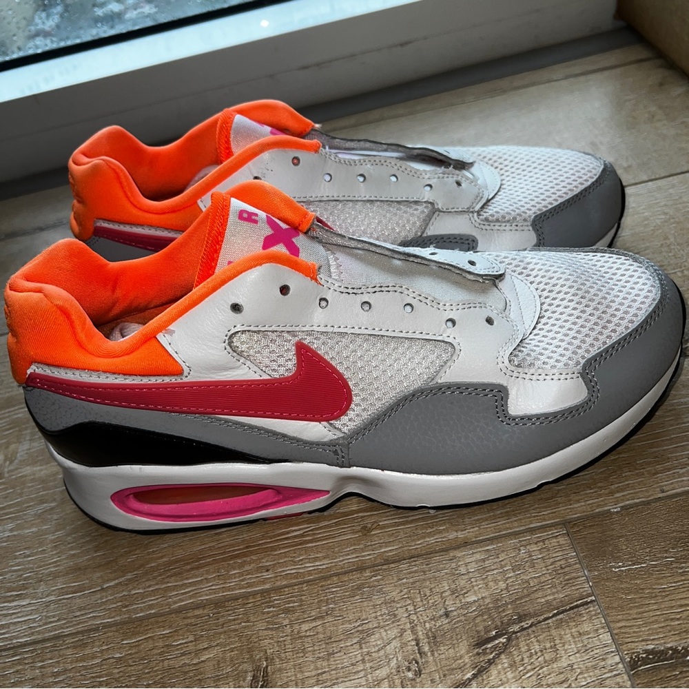 Nike Air Max ST